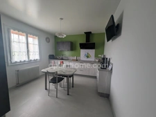 Maison familiale avec beau potentiel - Angoisse (24)