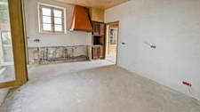🏡 Maison à finir de restaurer – 6 chambres – Terrain de 545 m² – Lanouaille (24)