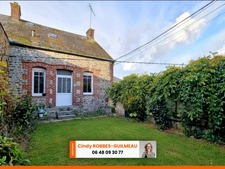 ? Immeuble de rapport composé d'une maison avec jardinet et d'un studio – Tinchebray centre