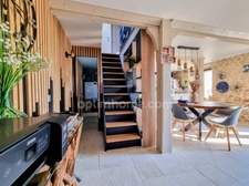🏡 EN EXCLUSIVITE - Maison en pierre exposée plein SUD avec piscine chauffée à vendre à TINCHEBRAY BOCAGE
