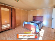 À vendre – Maison en pierre avec dépendance et grand terrain d'environ 8 400m² à Frênes (61800)