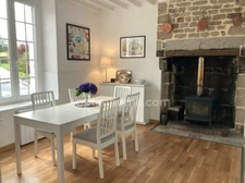 Maison en pierre - 4 pièces - 110m² - A proximité immédiate de l'axe Tinchebray / Flers