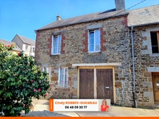 🏡 Maison de ville avec extérieur sans vis-à-vis – Centre de Tinchebray