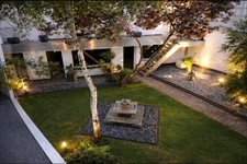 Ensemble immobilier maison d'habitation de prestige et bureaux