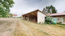 CHARENCY VEZIN (54)MAISON FAMILIALE DE 128 M² – 4 CHAMBRES – TERRAIN ARBORÉ DE 3 573 M² – NOMBREUSES ANNEXES 