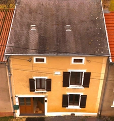 Maison à vendre à Breux (Meuse) – Proche Belgique et Luxembourg – Maison avec terrain et combles aménageables