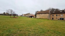 Propriéte corp de ferme entièrement rénové + grange + écuries + dépendance