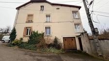 Ensemble immobilier unique aux portes du Luxembourg.