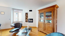 Ensemble immobilier maison d'habitation de prestige et bureaux
