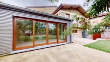 MAISON RÉNOVÉE DE 183 M² – 4 CHAMBRES – 3 SALLES D’EAU – JARDIN