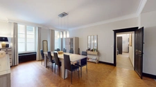 À vendre, ensemble immobilier comprenant une maison d'habitation de caractère et 6 appartements en location.