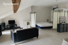 À vendre, ensemble immobilier comprenant une maison d'habitation de caractère et 6 appartements en location.