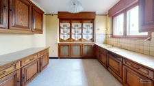 CHARENCY VEZIN (54)MAISON FAMILIALE DE 128 M² – 4 CHAMBRES – TERRAIN ARBORÉ DE 3 573 M² – NOMBREUSES ANNEXES 