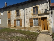 Magnifique Maison de Village à rénover. TAILLY (08)