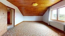 CHARENCY VEZIN (54)MAISON FAMILIALE DE 128 M² – 4 CHAMBRES – TERRAIN ARBORÉ DE 3 573 M² – NOMBREUSES ANNEXES 