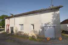 🏡 Maison en pierre à rénover avec terrain à bâtir – Nieuil (16) ✨