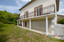 Belle maison de village avec 4 chambres et jardin
