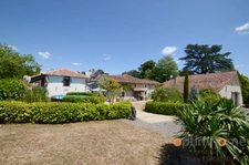 🌿Charmante et Propriété Atypique à Vendre à Nanteuil-en-Vallée🌿