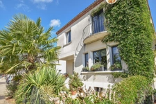 Maison rénovée de 4 chambres avec chatterie professionnelle