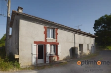 🏡 Maison en pierre à rénover avec terrain à bâtir – Nieuil (16) ✨