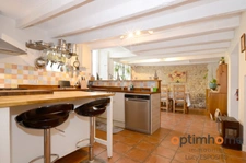 Belle maison avec 8 chambres dans un village pittoresque