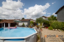 🌿 Un havre enchanteur à la campagne 🏡 avec grange attenante 🛖 et piscine 🏊 – Un trésor rare 💎, prêt à emménager ! 📦