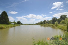 🏡 Propriété exceptionnelle avec étang privé sur plus de 1,7 hectare – Mazerolles, Charente 🌳🦆