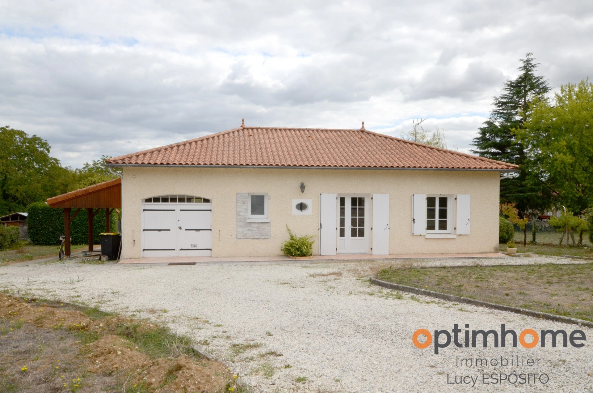 Maison 5 pièces 93 m² · à Champagne-Mouton · 93 m² · 169 000 €