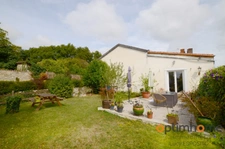 Belle maison avec 8 chambres dans un village pittoresque