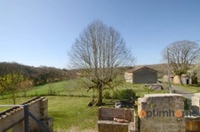 🌟 Un joyau rare à la campagne avec terrain, vue et potentiel illimité ! 🌟