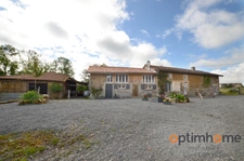 🏡 Charmante Ferme à Vendre 4 chambres 9,164 m² terrain – Cherves-Châtelars, Charente 