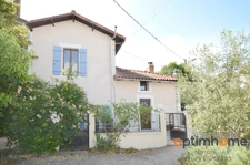 🏡 Charmante maison de village située dans un hameau près d'Étagnac (Charente) – Idéale résidence principale ou investissement locatif 🌳