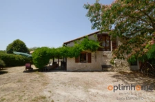 🏡 Charmante Maison en Pierre avec Gîte, Grand Jardin & Piscine à Turgon, en Charente ☀️🌳
