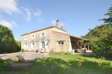 ? Charmante maison spacieuse à Saint-Romain, dans la Vienne ?