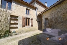 🌟 Un joyau rare à la campagne avec terrain, vue et potentiel illimité ! 🌟