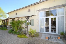 Charmante maison de campagne à Ambernac – Un véritable havre de paix prêt à vous accueillir ! 🌿✨