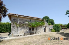 🏡 Charmante Maison en Pierre avec Gîte, Grand Jardin & Piscine à Turgon, en Charente ☀️🌳