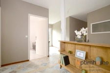 Propriété de 4 chambres au bord de la rivière à vendre