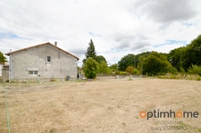 🏡 Maison Unique à Vendre dans un Hameau Tranquille – Ambernac, Charente 🌳