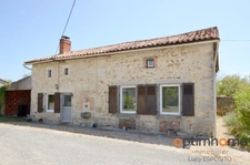 🏡 Charmante maison en pierre de 1780 pleine de caractère – Saint-Laurent-de-Céris (16) ❤️🌿
