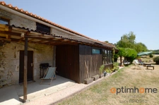 🏡 Charmante Maison en Pierre avec Gîte, Grand Jardin & Piscine à Turgon, en Charente ☀️🌳