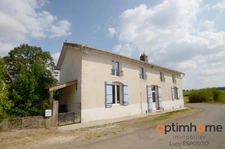 Maison en pierre avec 4 chambres et terrain sur AVAILLES LIMOUZINE 
