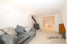 🏡 Maison Unique à Vendre dans un Hameau Tranquille – Ambernac, Charente 🌳