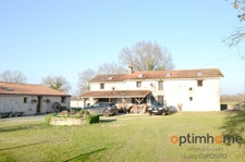 Maison à vendre 7 pièces avec Gîte et 2.2HA de terrain sans voisins