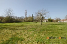 Charmante maison de village à Joussé 86350 – Prête à emménager ! 🏡✨
