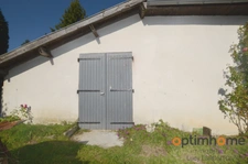 ? Charmante Maison en Pierre à Vendre à Saulgond, Charente ?