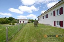 🏡 Propriété exceptionnelle avec étang privé sur plus de 1,7 hectare – Mazerolles, Charente 🌳🦆