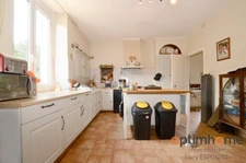 Maison en pierre avec 4 chambres et terrain sur AVAILLES LIMOUZINE 