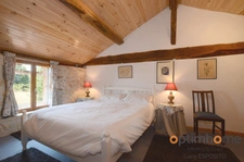 🏡 Charmante Maison en Pierre avec Gîte, Grand Jardin & Piscine à Turgon, en Charente ☀️🌳