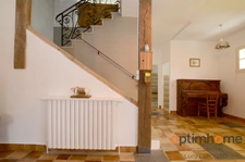 Propriété de 4 chambres au bord de la rivière à vendre